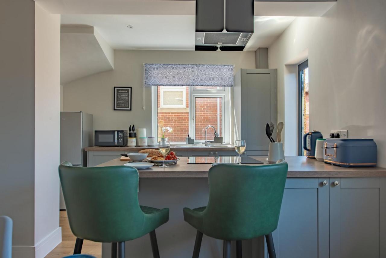 Spacious House Sanctuary In The * Southampton
